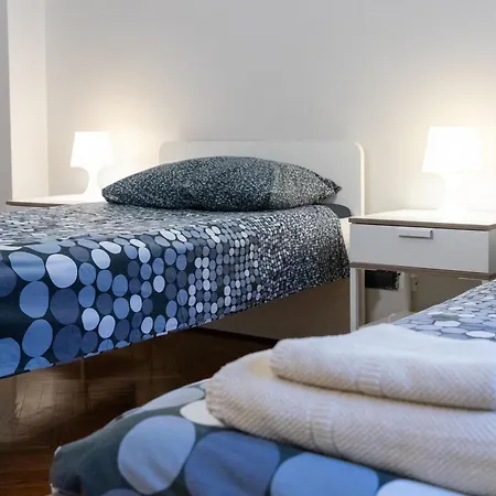 Ponte Mosca 2 Apartment *
